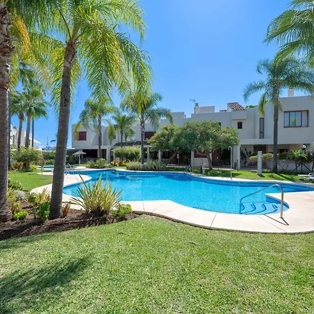 Serena Marbella - Luxury With Pool & Sea Views Hébergement de vacances *