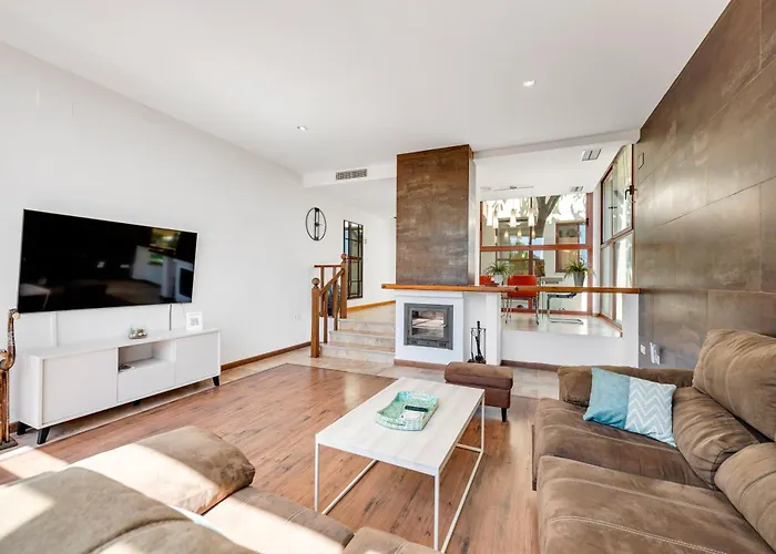 度假居 Serena Marbella - Luxury With Pool & Sea Views *