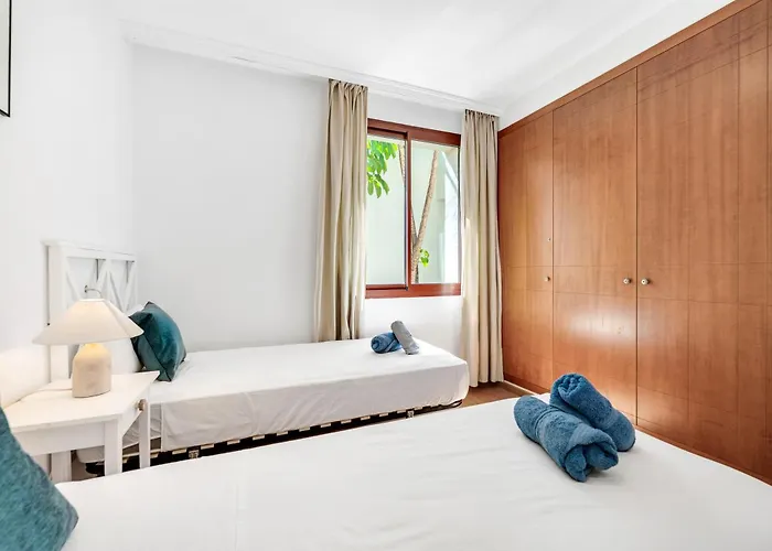 Serena Marbella - Luxury With Pool & Sea Views 度假居