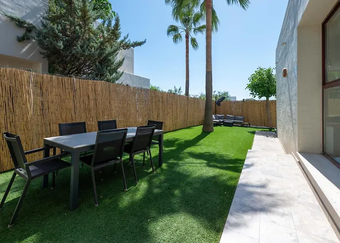 Serena Marbella - Luxury With Pool & Sea Views 埃斯特波纳