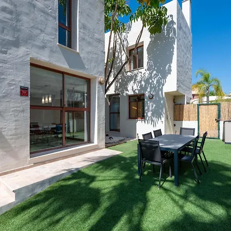 Casa de Férias Serena Marbella - Luxury With Pool & Sea Views Estepona